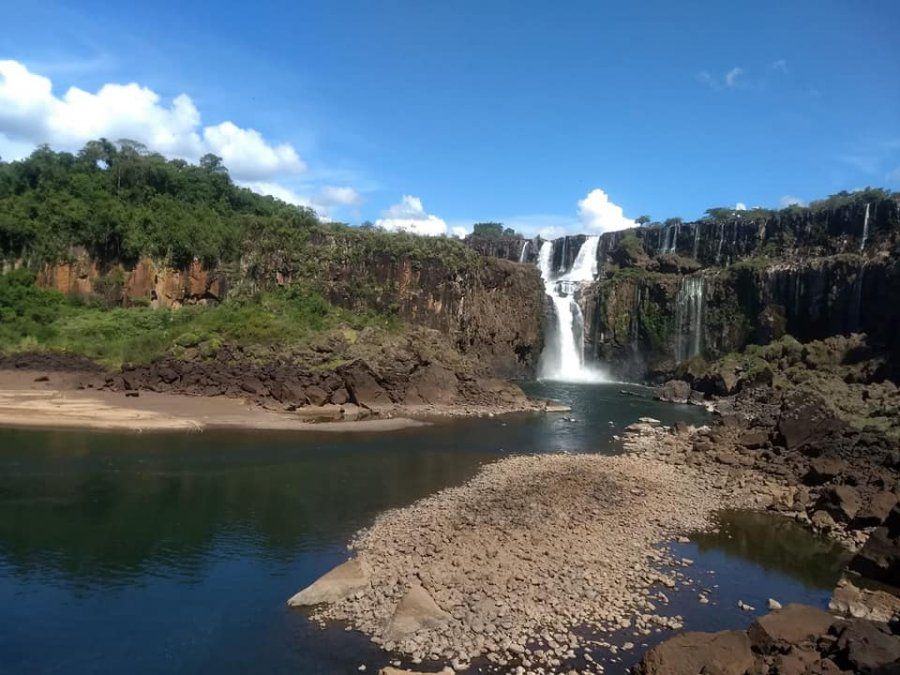 La bajante del río Iguazú registró su valor más crítico en la historia.