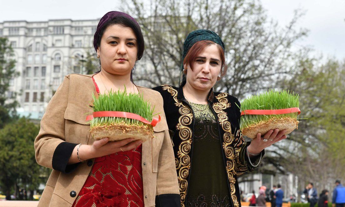 Celebraciones organizadas para las vacaciones de primavera Nouruz,Dusambé, Tayikistán, el 21 de marzo de 2020.Amir Isáyev / Sputnik