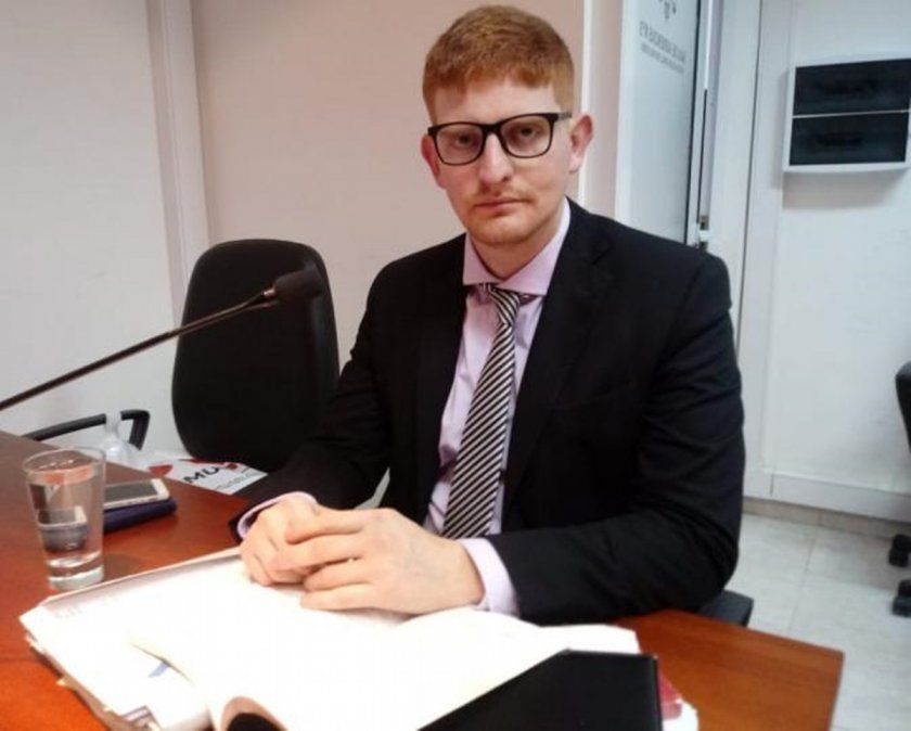 El caso es investigado por el fiscal Marichal, quien solicitó allanar la vivienda familiar y dispuso la detención de los padres