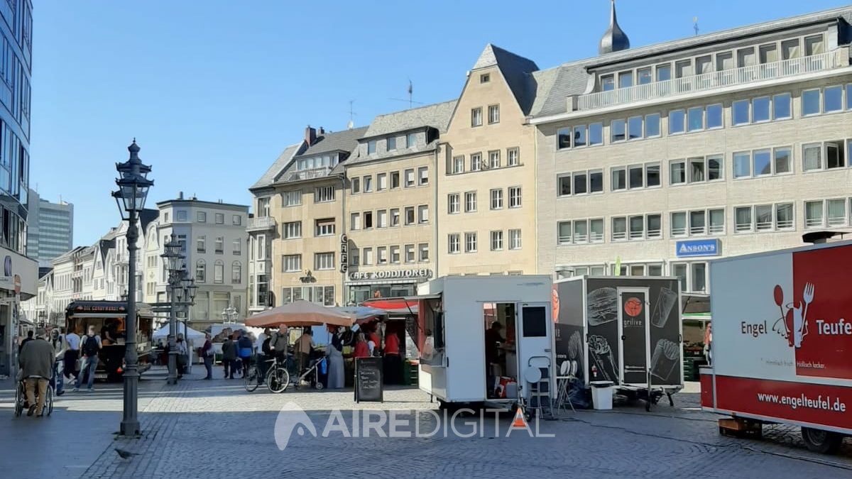 "El mercado está en funcionamiento. La gente puede comprar frutas, verduras, carnes y legumbres", dijo Felipe Vanrrell a Aire de Santa Fe.