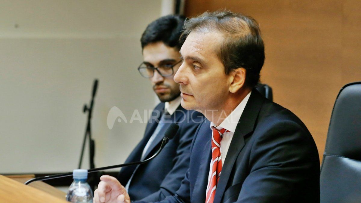 Urdiales, el juez que dictó la resolución. 