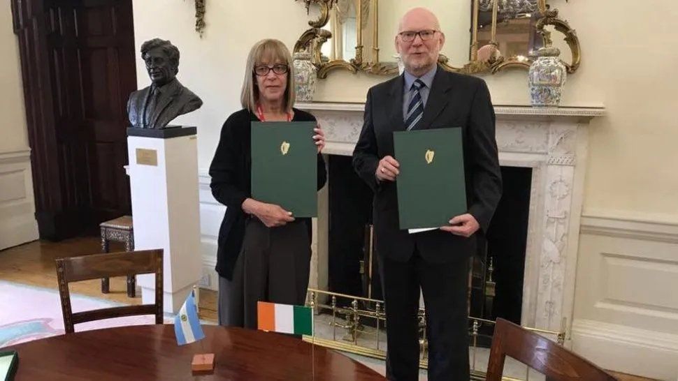 Laura Bernal se desempeñaba como embajadora Extraordinaria y Plenipotenciaria de la República en Irlanda