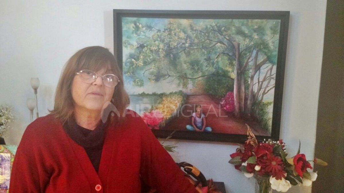 Graciela ha encontrado en el arte una forma para canalizar su dolor y sus sentimientos. Dedica parte de su tiempo libre a la pintura, y su hija es una de las figuras recurrentes en los cuadros que elabora.