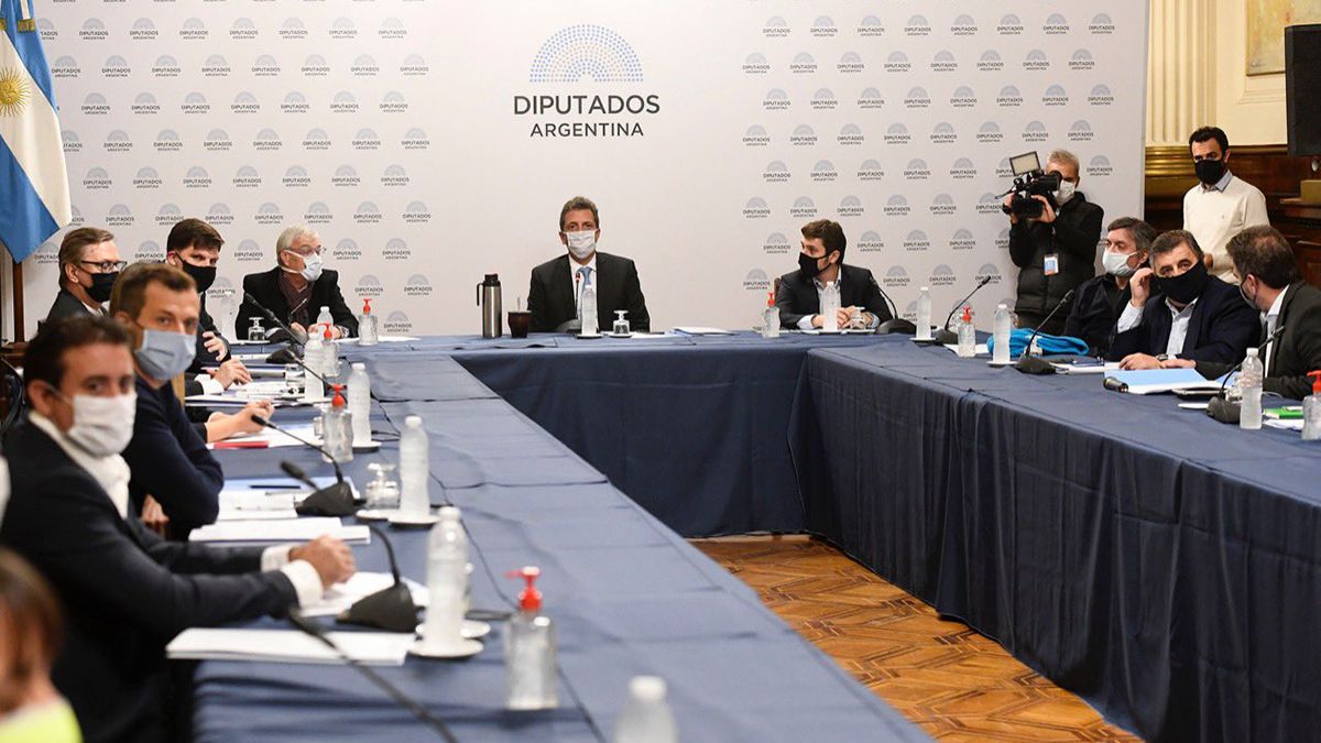 Diputados acordaron cómo será la reunión mixta.
