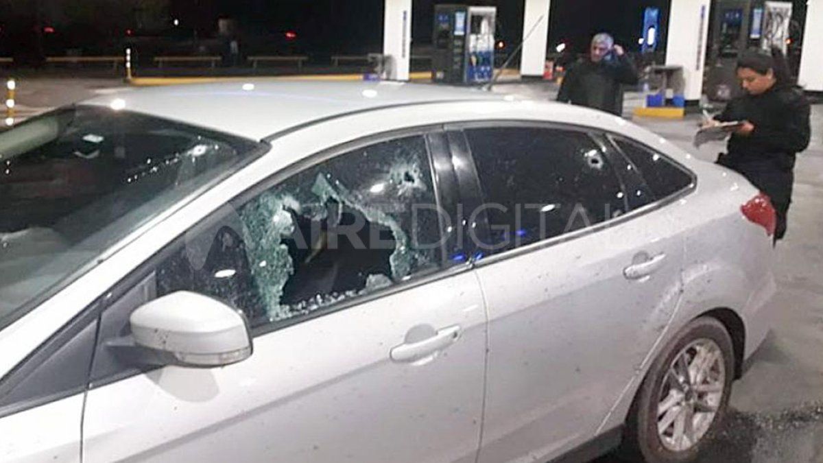 El caso salió a la luz luego de que el Comisario Valdés fue baleado en cercanías a Villa Constitución y después pidió colaboración a Bellagio.