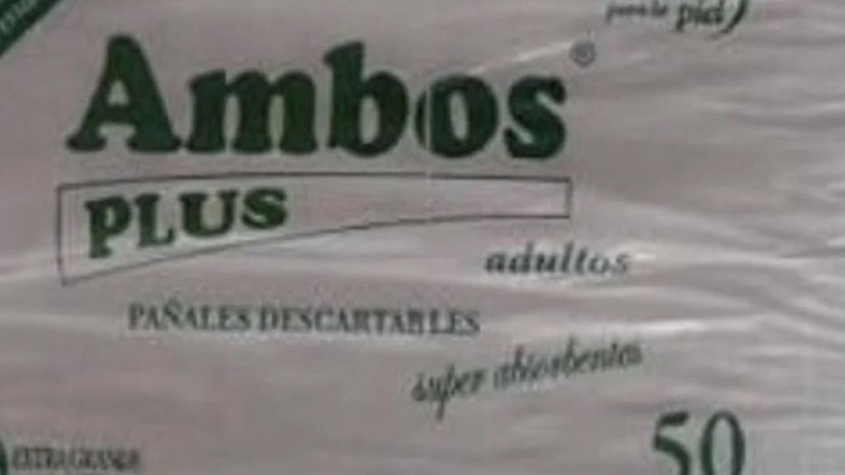 Los productos “Pañal desechable para incontinencia” y “Refuerza Pañal” de la marca Ambos Plus no cuentan con los registros de habilitación correspondientes.