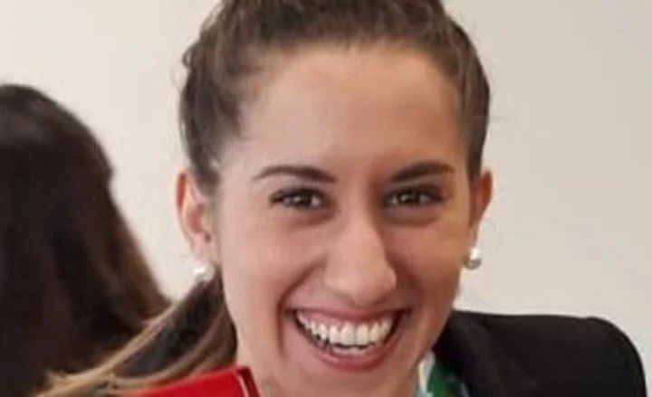 Silvia Romano tiene 24 años y está secuestrada por un grupo terrorista.