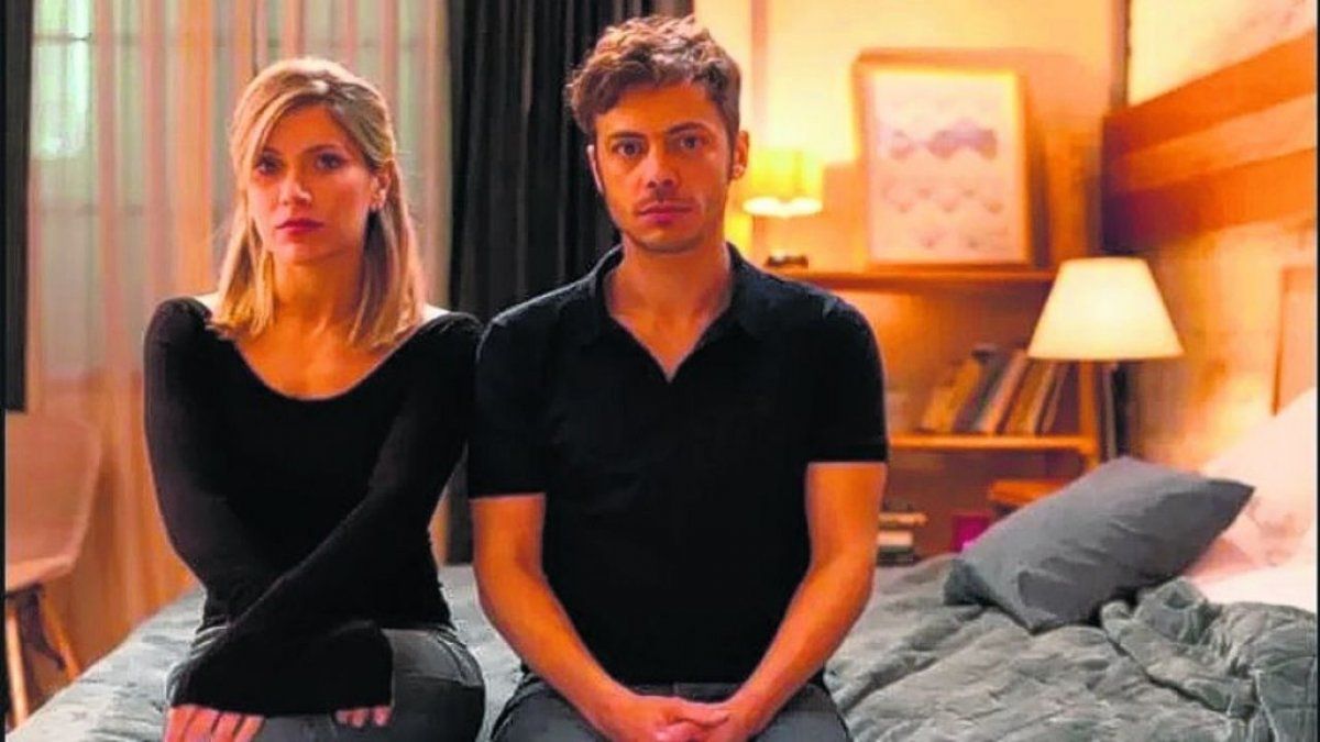 Laurita Fernández y Tomás Fonzi protagonizaron "Inconvivencia".