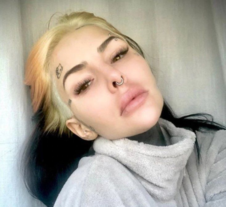 Cande Tinelli quería ser rubia pero las cosas no salieron como esperaba...