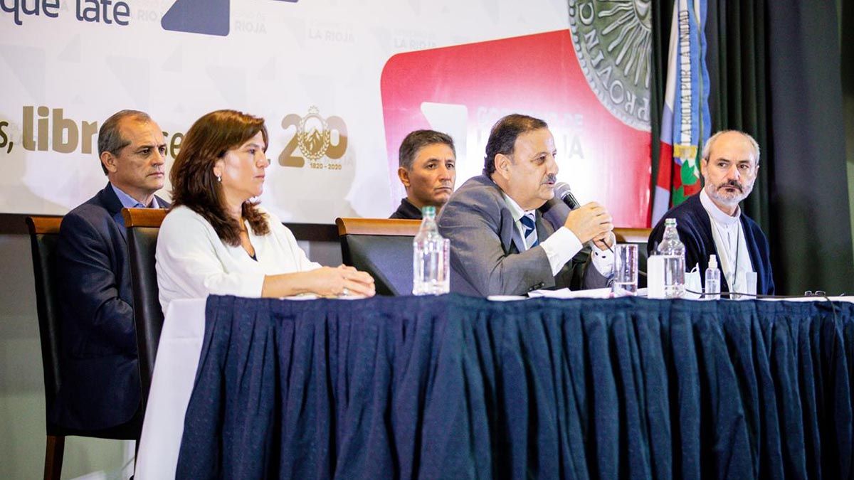 El gobernador de La Rioja, Ricardo Quintela.