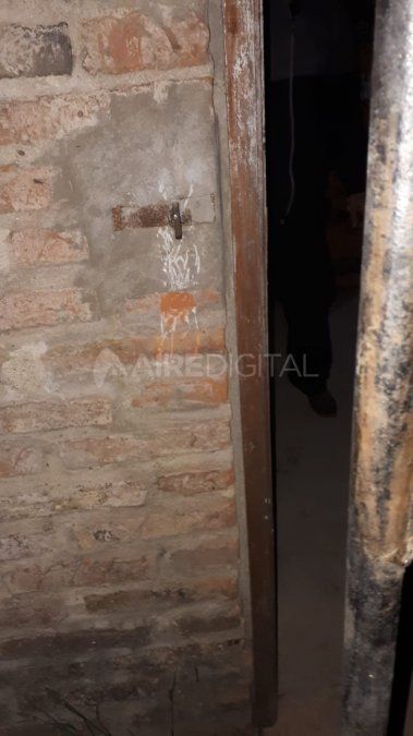 Forzaron la puerta para entrar a la casa del policía en Sauce Viejo.