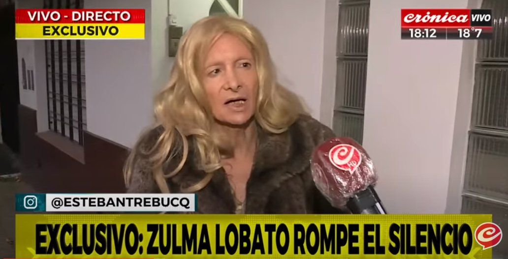 Zulma Lobato dio un móvil sin barbijo.