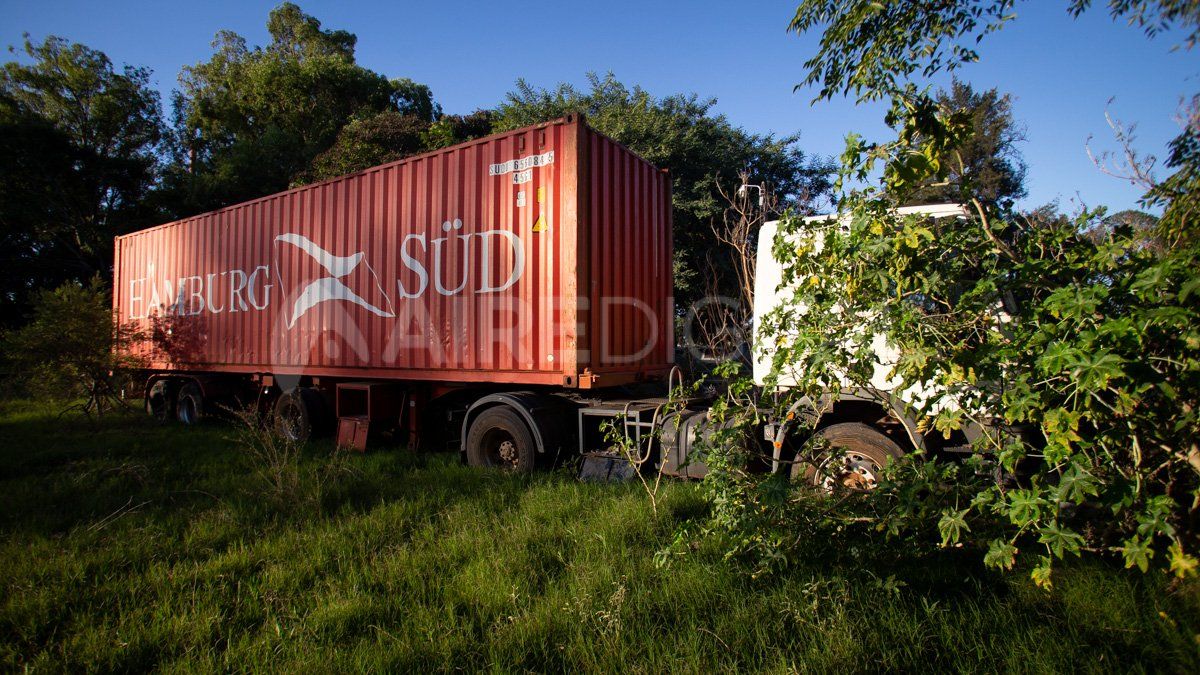 El camión Iveco que fue hallado en 2014, en el fondo de la calle 62 de Arroyo Leyes, con 1662 kilos de marihuana.