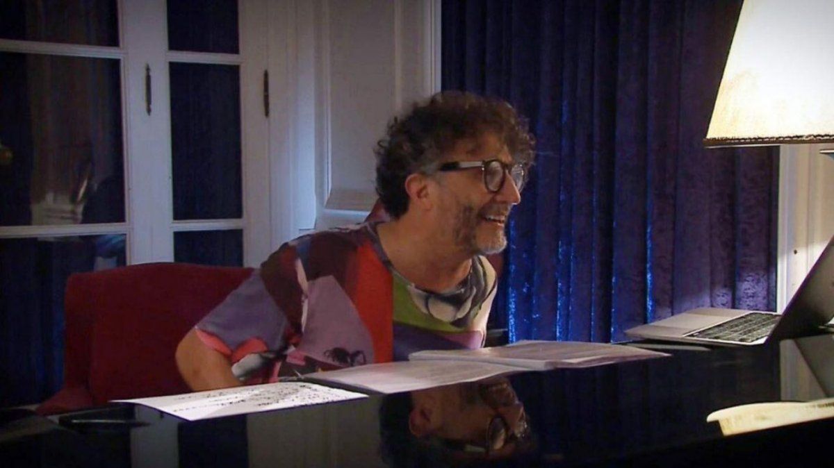 Fito Páez fue uno de los primeros artistas argentinos en dar un recital vía streaming