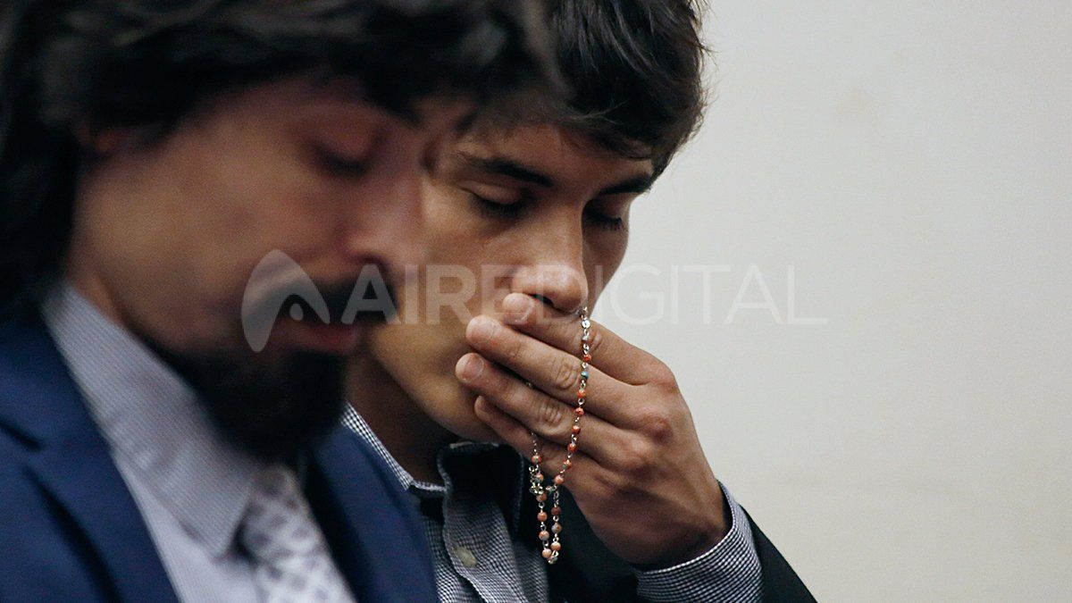 Scali el día de la condena, junto con su abogado, Juan Sebastian Oroño.