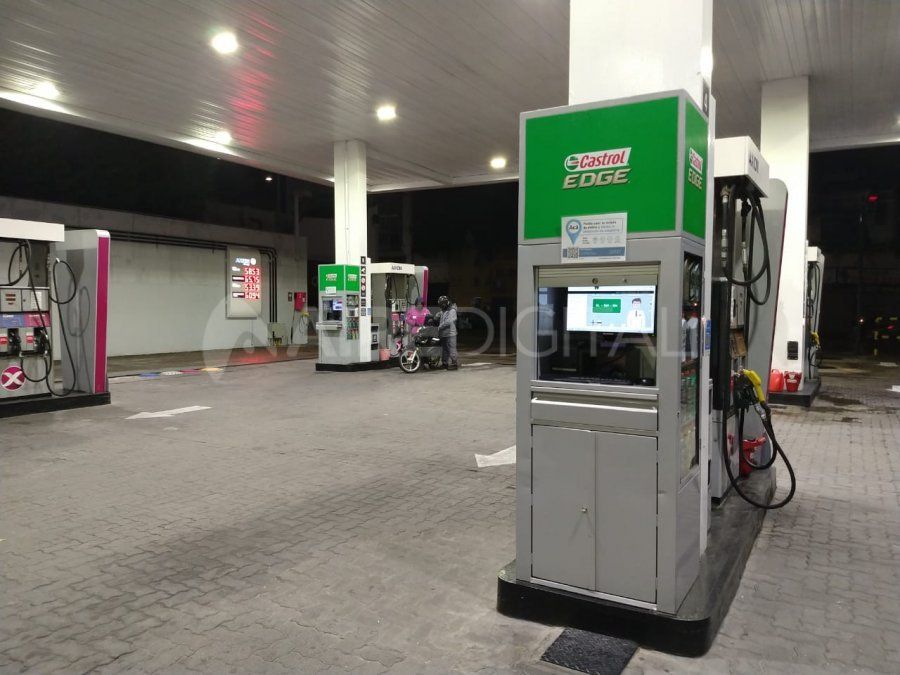 Un motochorro robó, derrapó en frente de la comisaría y lo detuvieron.