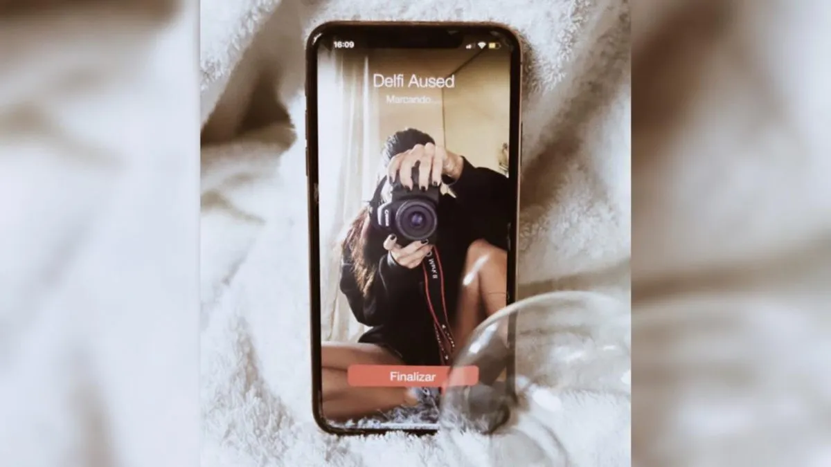 Parte del backstage de una sesión virtual (Gentileza: @alana.com.ar )