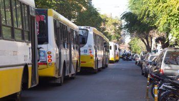 Transporte: la Provincia ofrece fondos para los sueldos adeudados, pero no alcanza