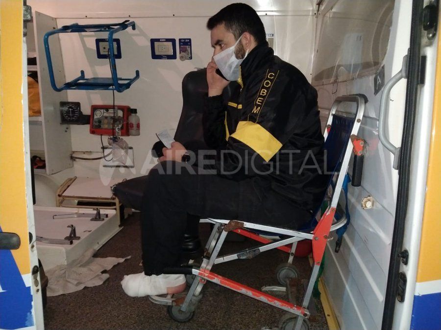 El chofer del Cobem recibió un disparo en la pierna.