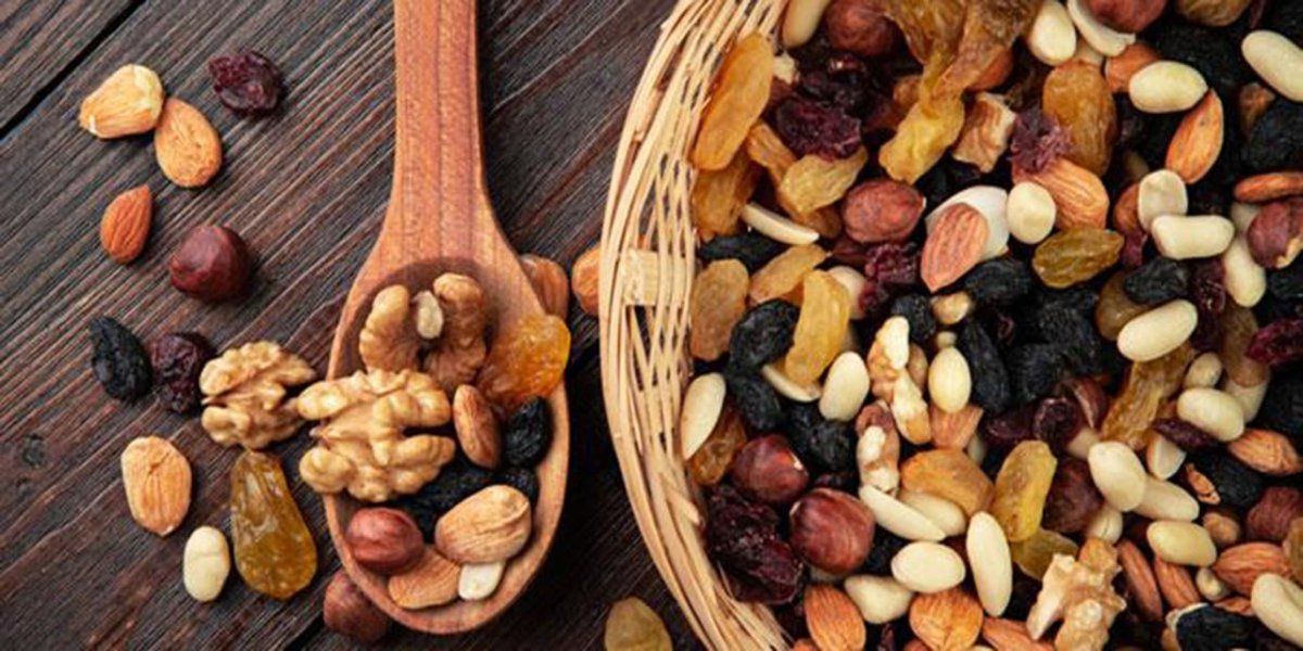 Frutos secos ricos en proteínas para llevar una alimentación saludable.