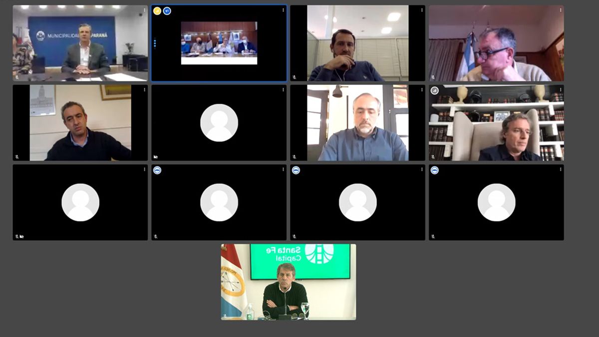 Durante el encuentro se abordaron, principalmente, las diferencias que existen entre las acciones que se llevan adelante en área metropolitana de Buenos Aires y el resto del país, donde en la mayoría de las jurisdicciones se llevan 18 días de paro.