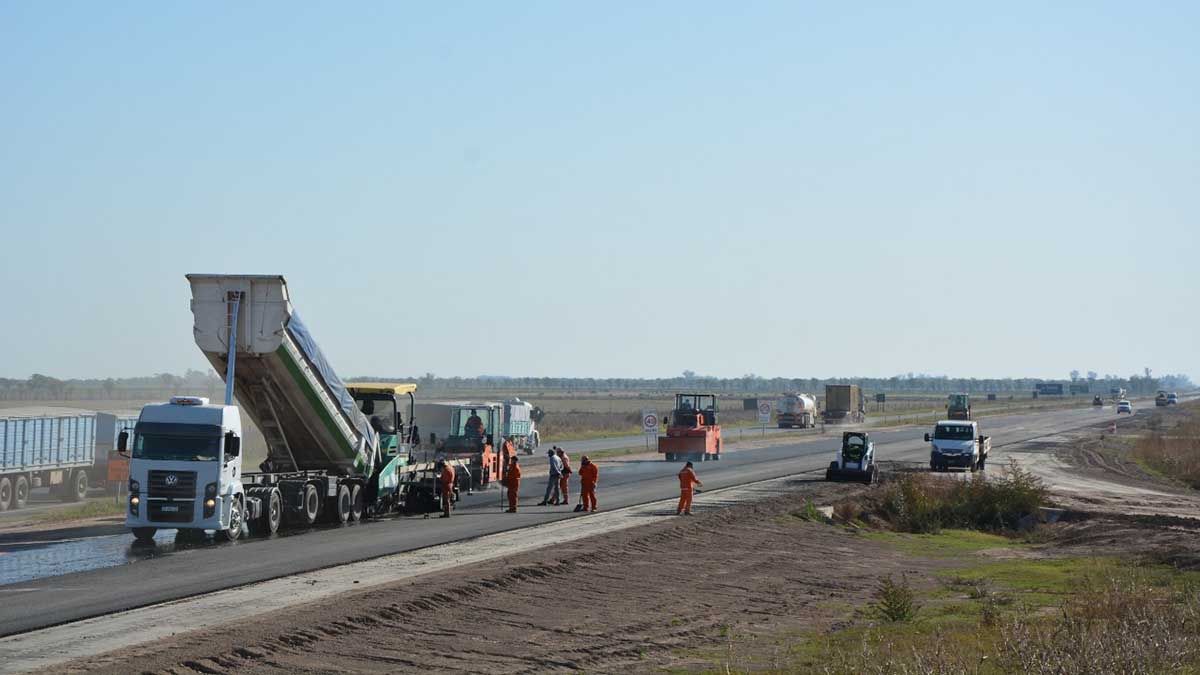 Se reanudaron los trabajos en la construcción de la autopista de la ruta 34.