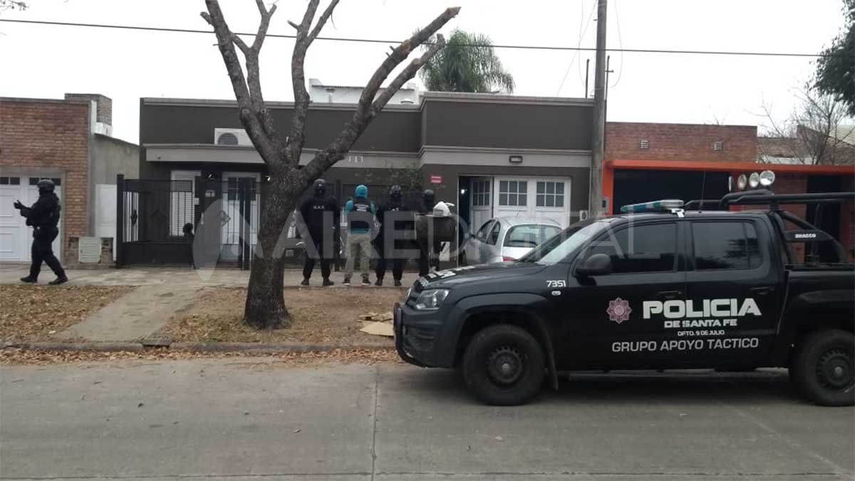 Los allanamientos fueron solicitados por el fiscal federal Gustavo Onel