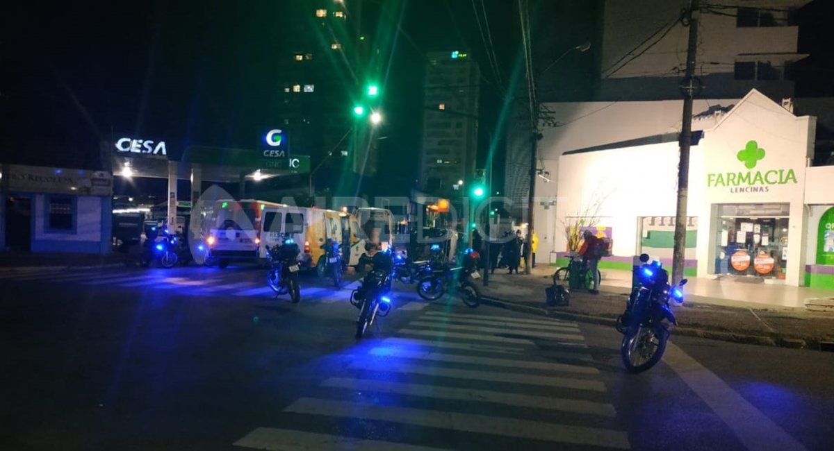 Accidente de tránsito en Rivadavia y Obispo Gelabert.