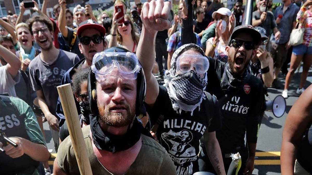 Donald Trump designó al grupo Antifa como organización terrorista.