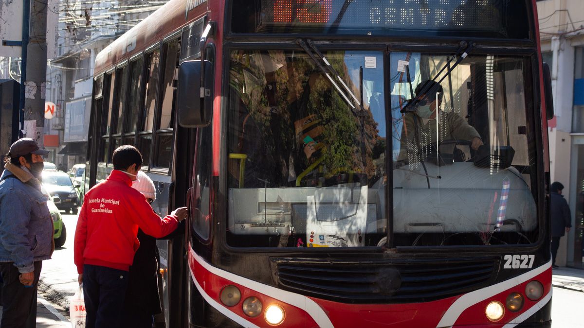 Llegaron los subsidios de Nación y los choferes recibirán sus sueldos de mayo.