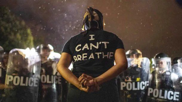 La foto que ilustra la editorial de Clooney. Daily Best