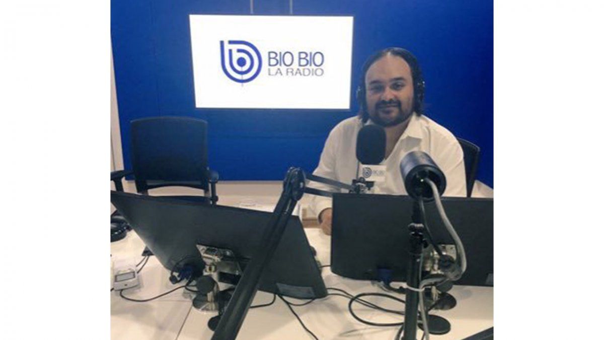 El periodista Gil Salazar también contó que la tasa de desempleo ya oscila cerca del 15% en Santiago.