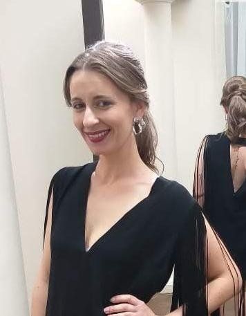 María Antonela Yaccuzzi viven en la ciudad del departamento General Obligado.