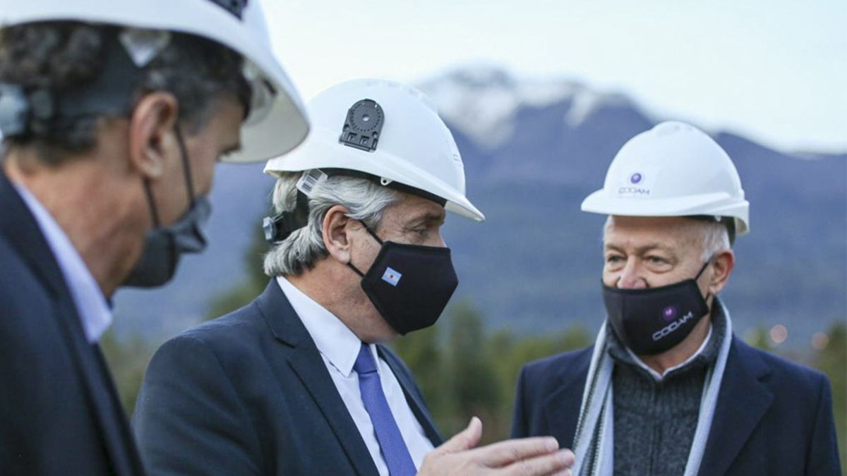 Alberto Fernández viajó a Neuquén a inaugurar una obra de líquidos cloacales.