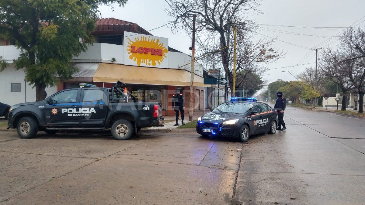 Panadería López- Candioti y Gaboto