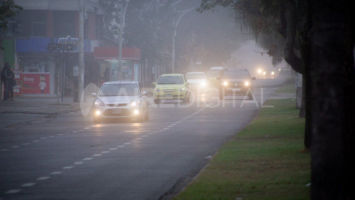 La niebla se adueñó de Santa Fe La niebla se adueñó de Santa Fe