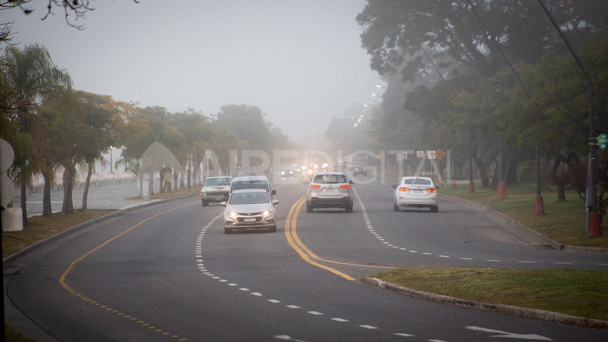 La niebla se adueñó de Santa Fe La niebla se adueñó de Santa Fe