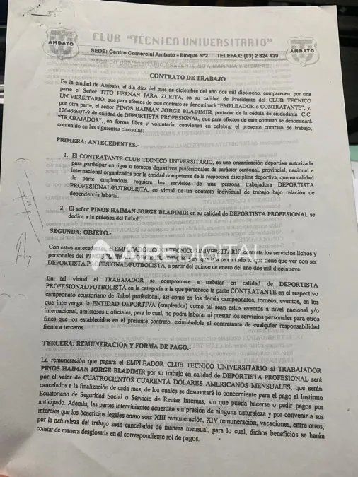 Contrato de trabajo firmado por Técnico Universitario y Jorge Pinos con validez hasta el 2021.