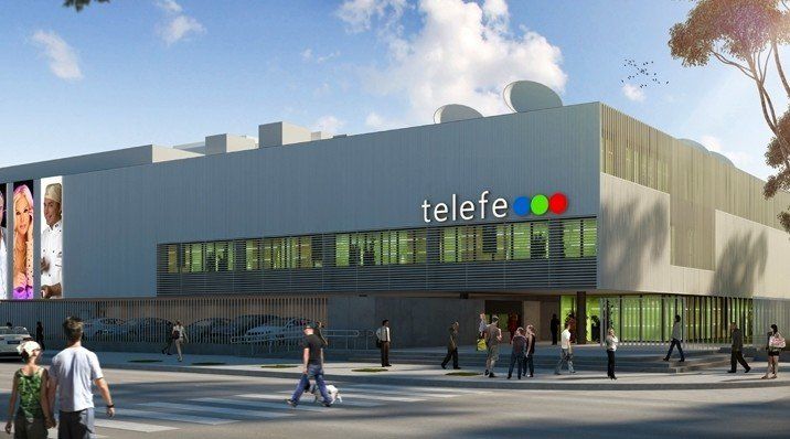 Telefe cuenta con un edificio de gran magnitud ubicado en Martínez.