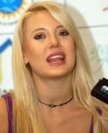 Jesica Cirio ¿antes de las cirugías?