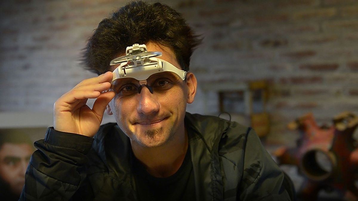 Ramiro confiesa que nunca fue fanático de la historia, aunque ahora lo atrapa cada vez más.