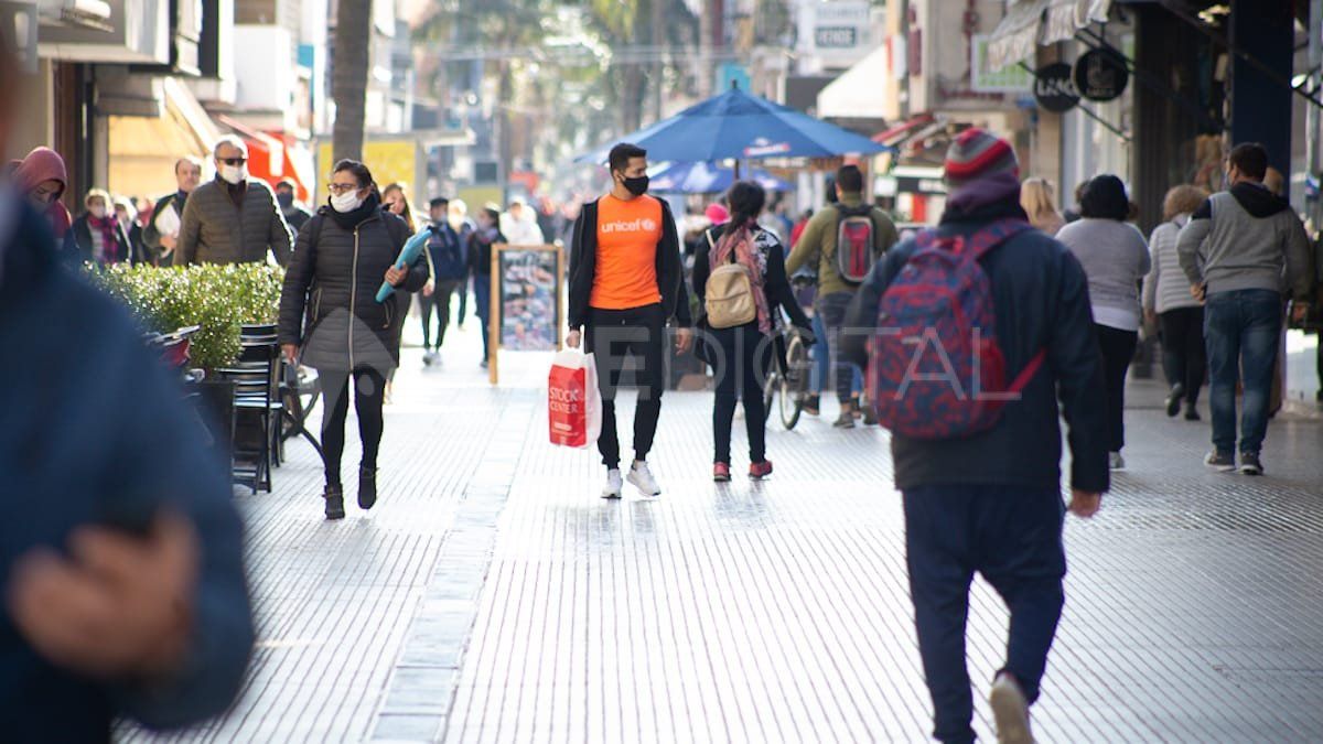 El principal desafío será garantizar la salud con una restricción de actividades y fuertes controles, pero -al mismo tiempo- sin resentir la economía local.