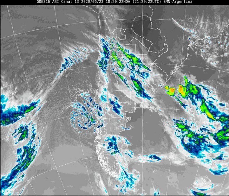 Imagen satelital a las 18.20 horas del martes.