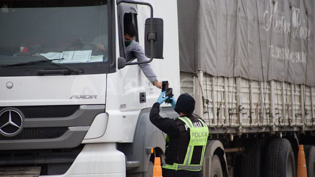 Unos 20 agentes de la Policía de Seguridad Vial serán capacitados para realizar los test de olfato.