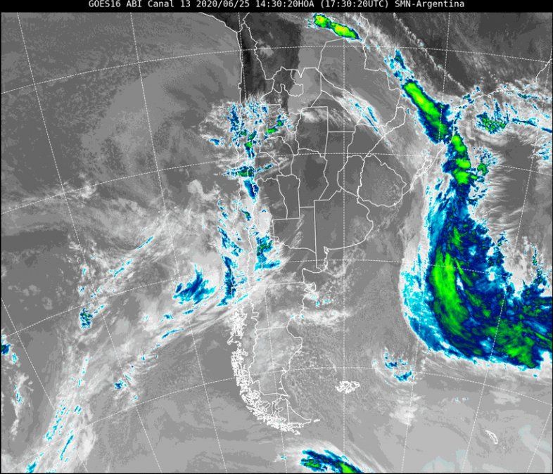 Imagen satelital a las 17:30 horas del jueves.