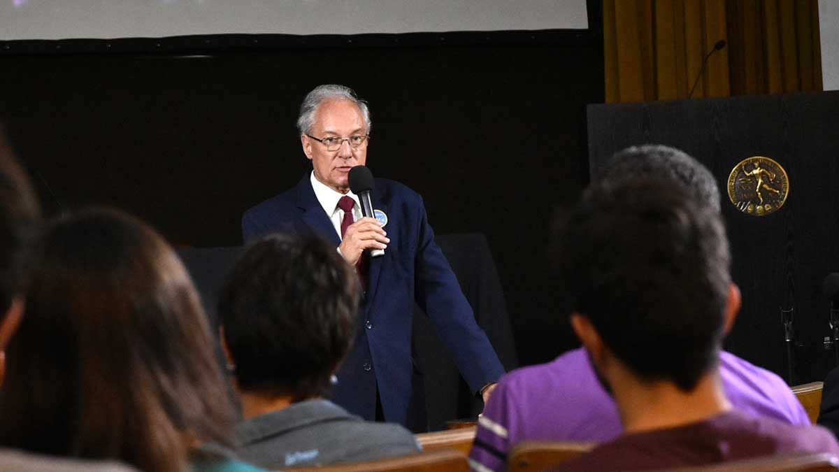 Jorge Coghlan, director del CODE.