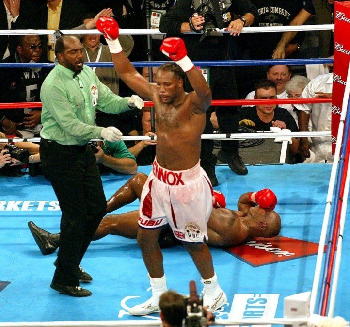 Un nuevo intento por recuperar el cinturón pesado terminó en otra dura derrota: el sábado 8 de junio de 2002, en el Pyramid Arena de Memphis, la auténtica sombra que ya era Tyson PKO 8 ante el británico Lennox Lewis. Este fue el 15º y último combate con un título mundial en juego de su trayectoria.