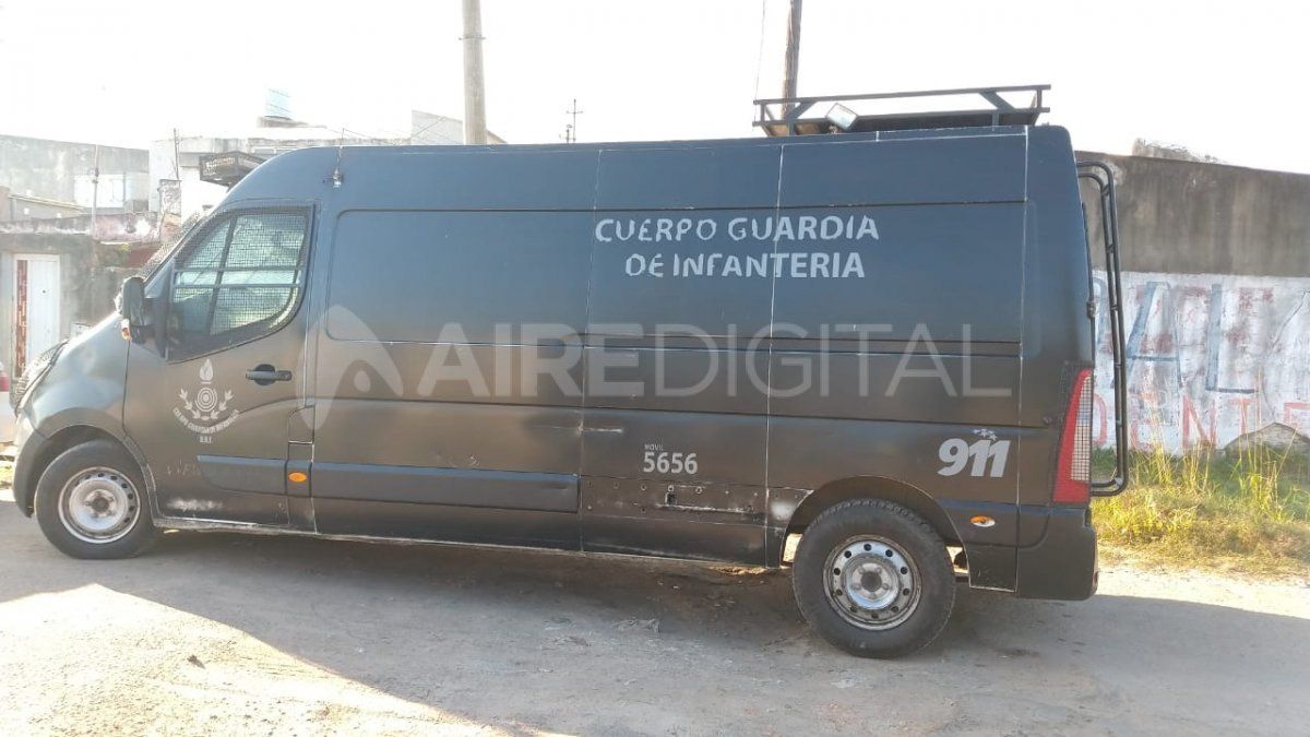 Con apoyo del Cuerpo Guardia de Infantería