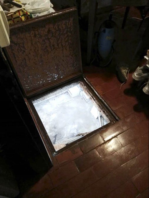 La entrada al sótano. 