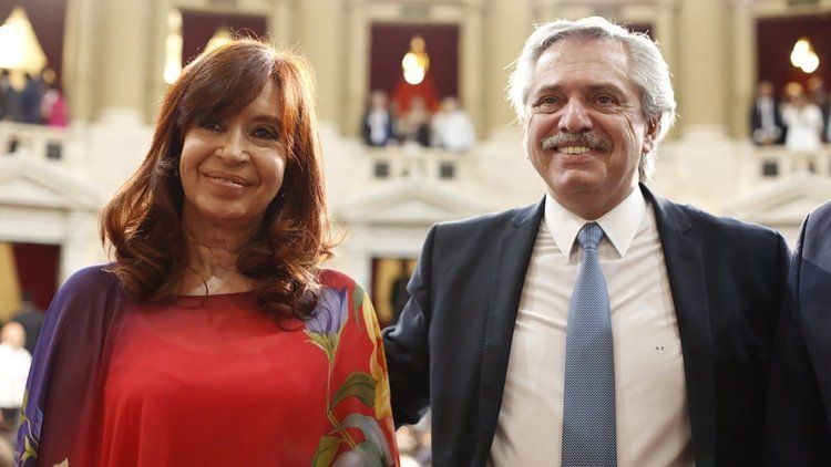 Cristina Kirchner y Alberto Fernández (Prensa Senado)